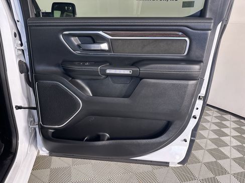 Used 2025 RAM 1500 Laramie image 28