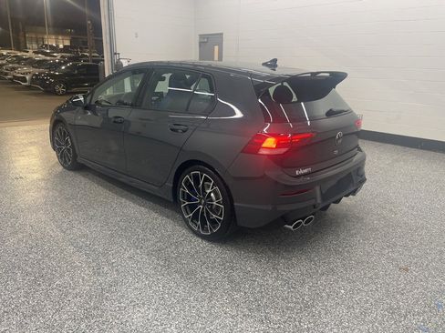 New 2026 Volkswagen Golf image 3