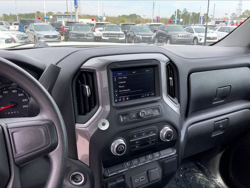 Used 2024 GMC Sierra 2500 Pro image 7