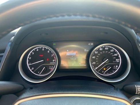 Used 2023 Toyota Camry XLE w/ Navigation Package FWD image 16