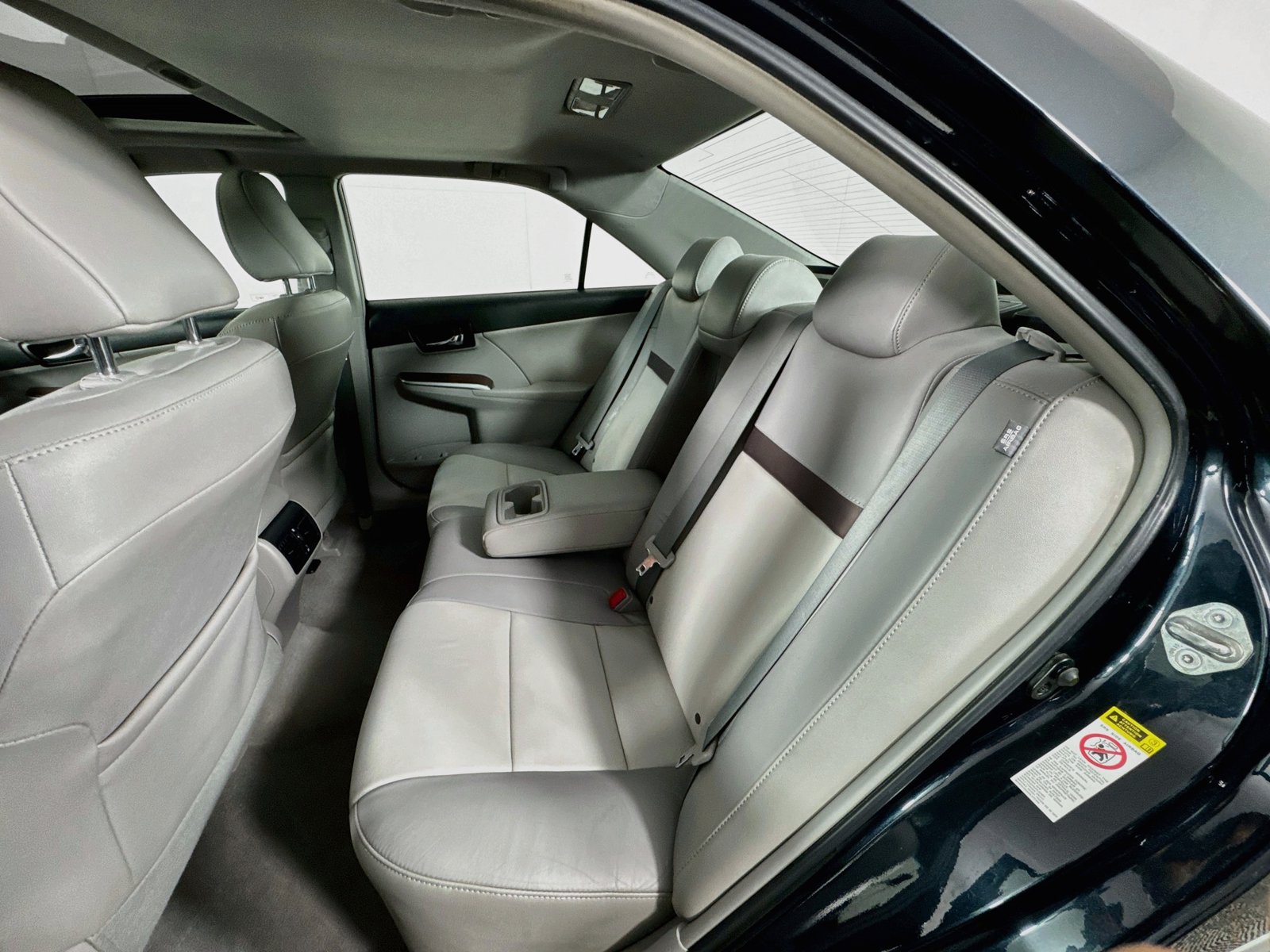 Used 2012 Toyota Camry XLE FWD image 21