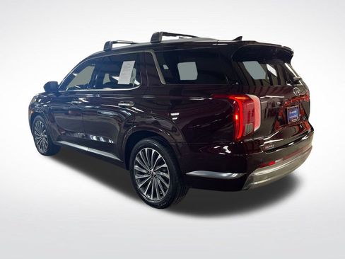 Used 2024 Hyundai Palisade Calligraphy AWD/4WD image 3
