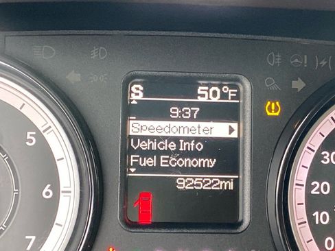 Used 2018 RAM 1500 Express w/ Express Value Package image 18