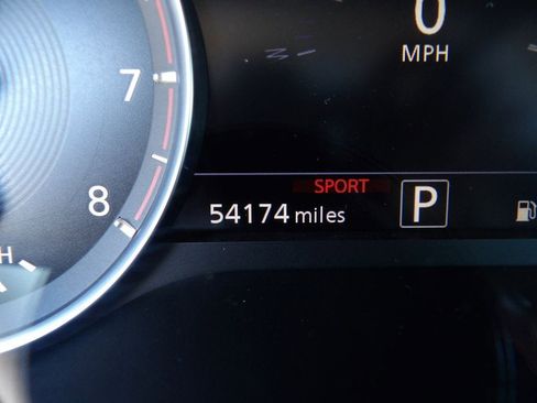 Used 2020 INFINITI QX50 Luxe w/ Navigation Package image 18