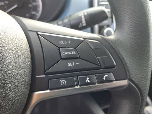 New 2025 Nissan Versa SV w/ Trunk Package image 22