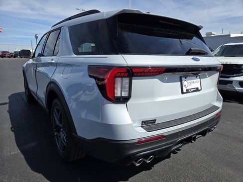 New 2026 Ford Explorer ST w/ Sun And Sound Package AWD/4WD image 4