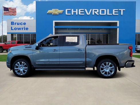 New 2026 Chevrolet Silverado 1500 High Country AWD/4WD image 2