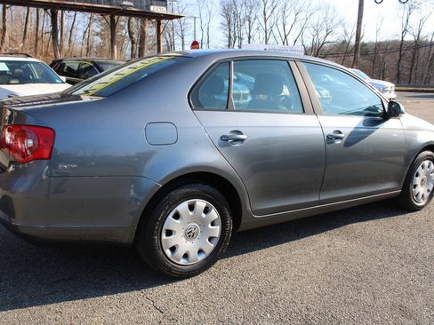 Used 2006 Volkswagen Jetta Value Edition image 7
