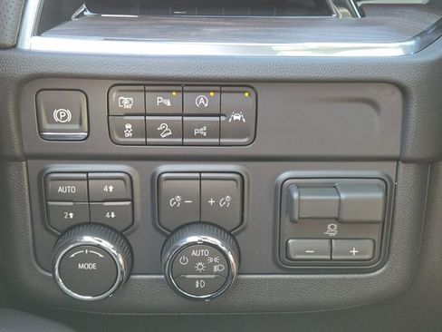 New 2026 Chevrolet Tahoe Premier image 15