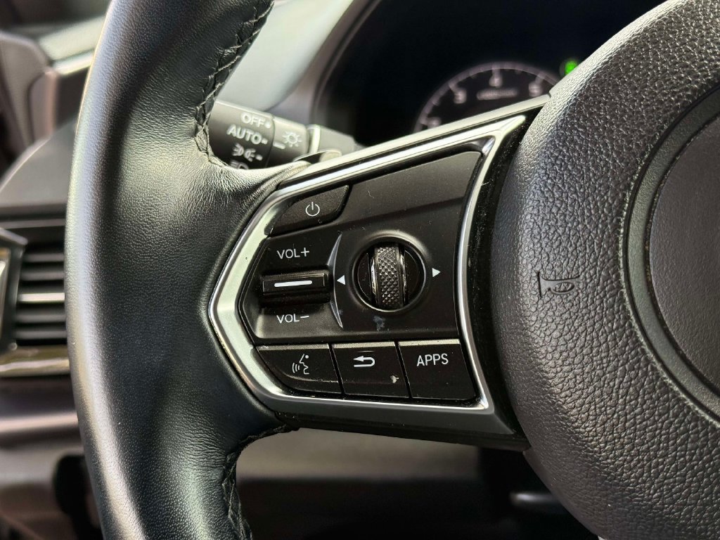 Certified 2025 Acura RDX SH-AWD image 32