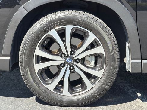 Used 2019 Subaru Forester Limited w/ Popular Package #3 AWD/4WD image 38
