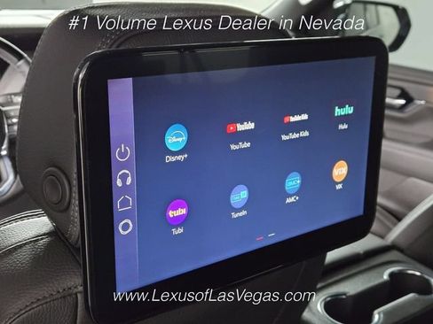 Used 2026 GMC Yukon XL Denali w/ Denali Reserve Package AWD/4WD image 19