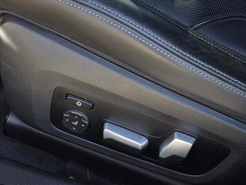 Used 2022 BMW M3 w/ Executive Package image 13