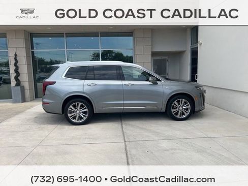 Certified 2023 Cadillac XT6 Premium Luxury w/ Technology Package AWD/4WD image 4