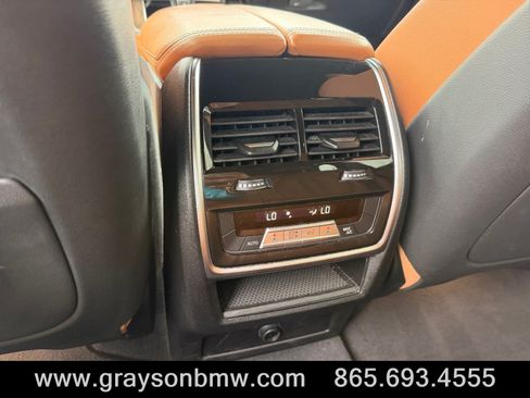 Used 2021 BMW X5 xDrive40i w/ Premium Package 2 AWD/4WD image 19