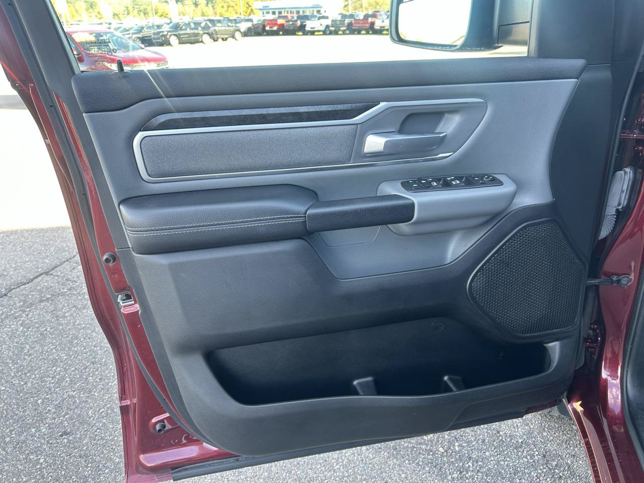 Used 2021 RAM 1500 Big Horn AWD/4WD image 14