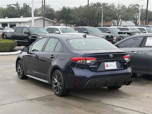 Certified 2023 Toyota Corolla SE image 5