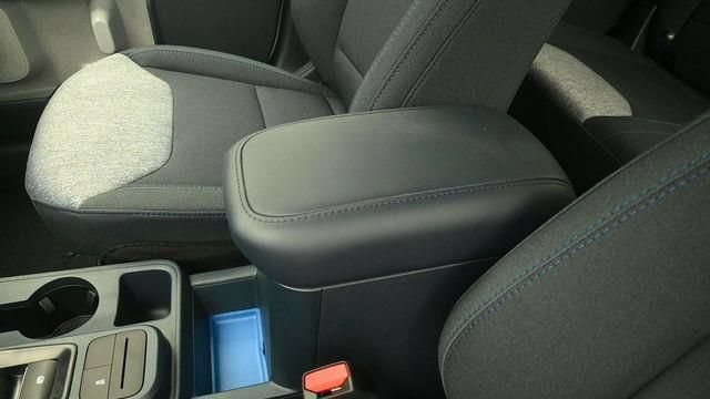 New 2026 Ford Maverick XLT w/ XLT Luxury Package FWD image 23
