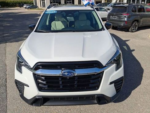 Certified 2025 Subaru Ascent Limited w/ Popular Package #1 image 4