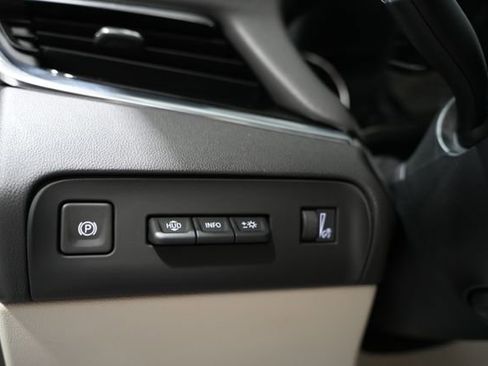 Used 2023 Buick Enclave Avenir w/ Trailering Package, 5000 lbs. image 15