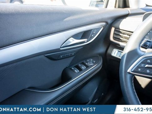 Used 2024 Buick Envision Sport Touring image 18