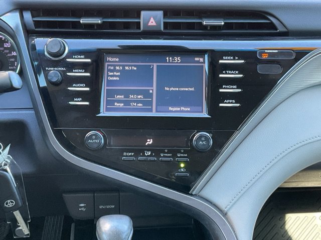 Used 2019 Toyota Camry SE FWD image 20