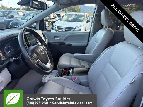 Used 2020 Toyota Sienna XLE w/ XLE Navigation Package AWD/4WD image 23