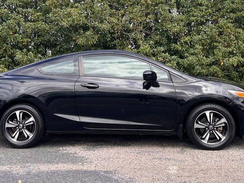 Used 2014 Honda Civic EX image 9