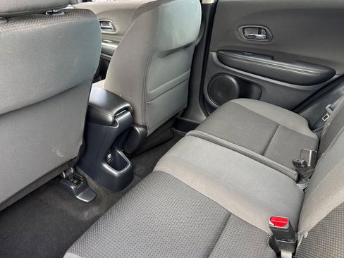 Used 2020 Honda HR-V LX image 26