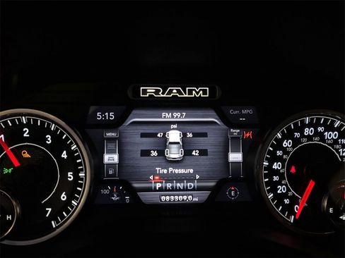 Used 2019 RAM 1500 Big Horn image 3