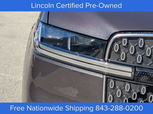 Certified 2025 Lincoln Navigator Reserve image 11