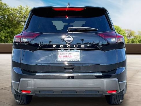 New 2026 Nissan Rogue SV FWD image 4