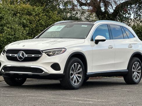 New 2026 Mercedes-Benz GLC 300 4MATIC image 7