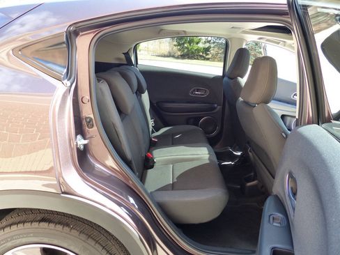 Used 2021 Honda HR-V EX image 43