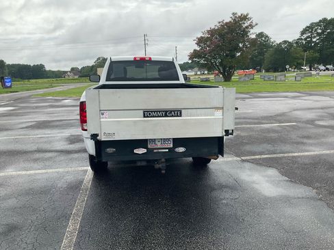 Used 2017 RAM 2500 Tradesman w/ Power & Remote Entry Group RWD image 9