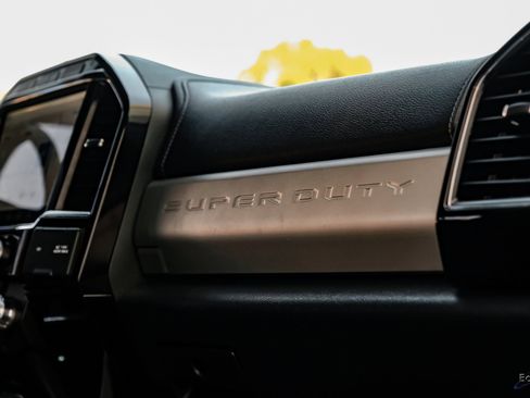 Used 2022 Ford F250 Lariat w/ Black Appearance Package image 57