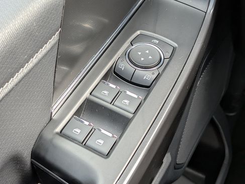 Used 2024 Ford F150 XLT w/ XLT Black Appearance Package RWD image 23