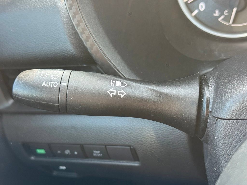 Used 2024 Nissan Sentra S FWD image 22