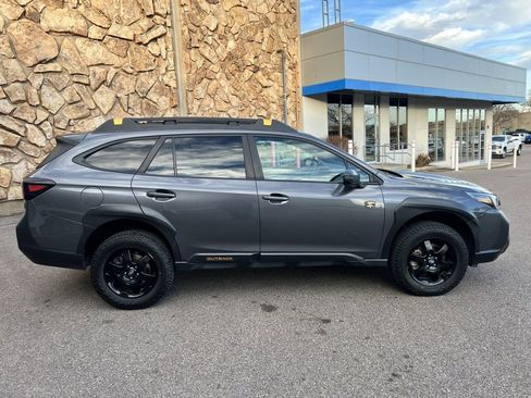 Used 2022 Subaru Outback Wilderness image 7