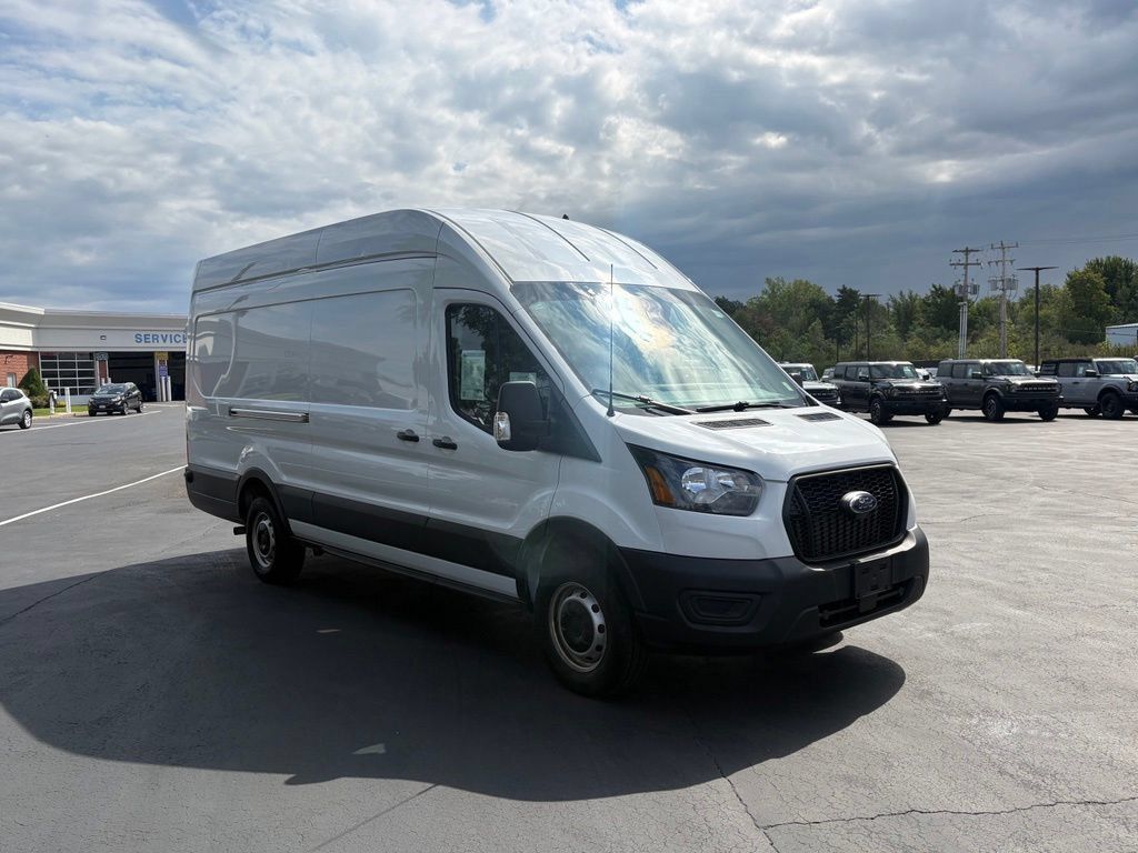 Used 2024 Ford Transit 350 148 High Roof Extended w/ Load Area Protection Package RWD image 7