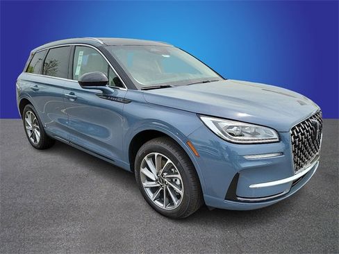 New 2024 Lincoln Corsair Grand Touring image 2