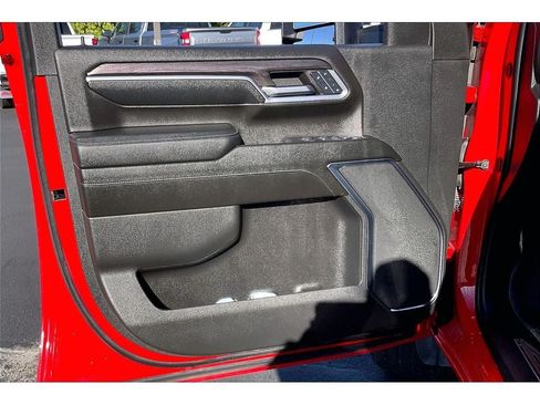 Used 2024 Chevrolet Silverado 2500 LTZ AWD/4WD image 24