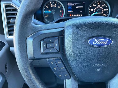 Used 2017 Ford F150 XLT w/ Trailer Tow Package image 23