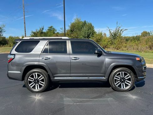 Used 2020 Toyota 4Runner Limited image 8