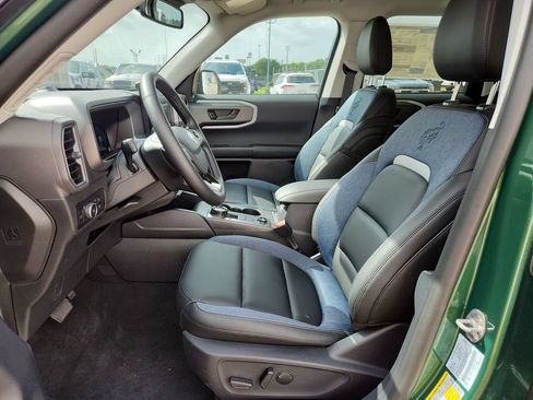 New 2025 Ford Bronco Sport Outer Banks w/ Outer Banks Tech Package+ AWD/4WD image 3
