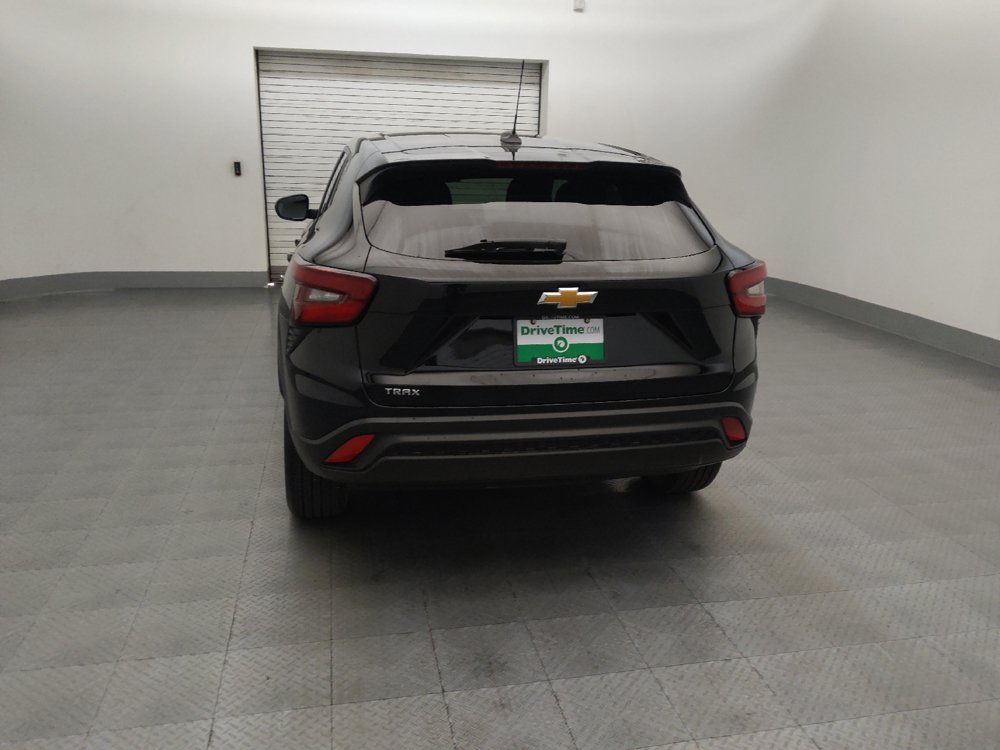 Used 2024 Chevrolet Trax LS FWD image 6