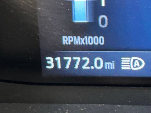 Used 2025 Ford Escape Active AWD/4WD image 6