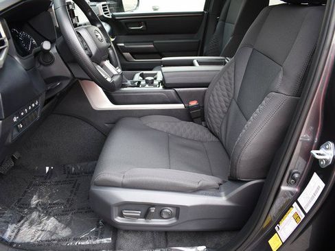 New 2026 Toyota Tundra SR5 image 7