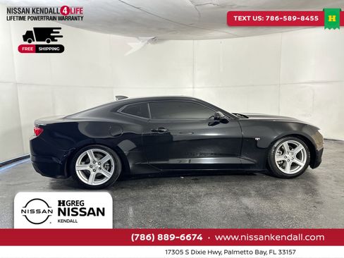Used 2022 Chevrolet Camaro LT image 13