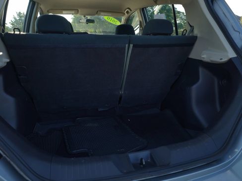 Used 2010 Nissan Versa 1.8 S w/ PWR Plus Pkg FWD image 5